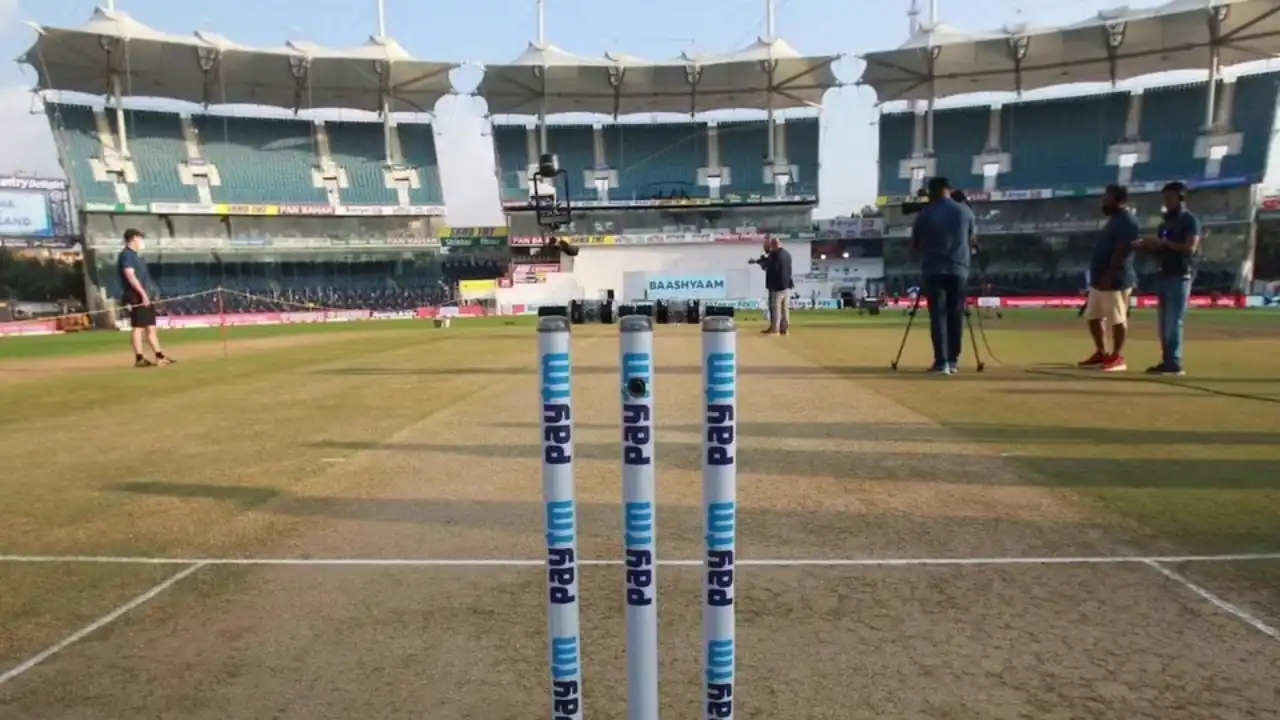 CSK vs SRH Pitch Report